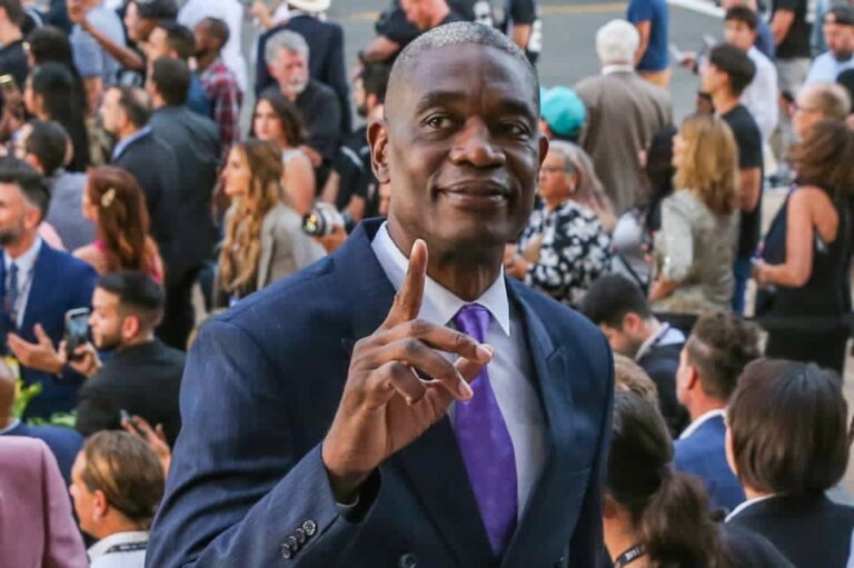 e1c550ed-ea16-41dc-9fb4-db9e91659473